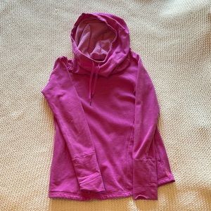 Lucy Cowell neck Sweatshirt